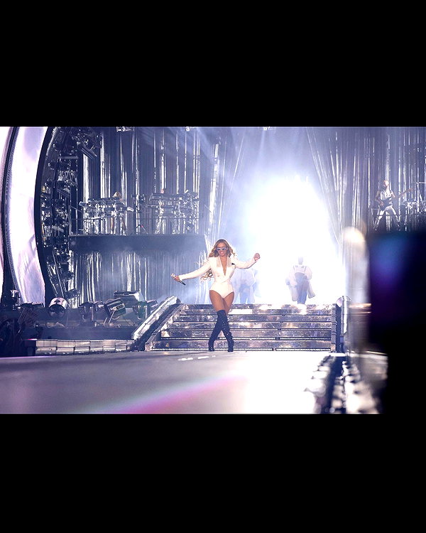 beyonce instagram image archive image
