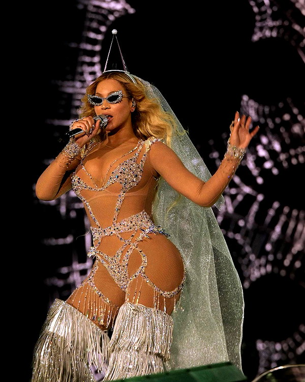 beyonce instagram image archive image