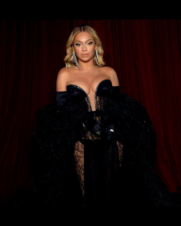 beyonce instagram image archive image
