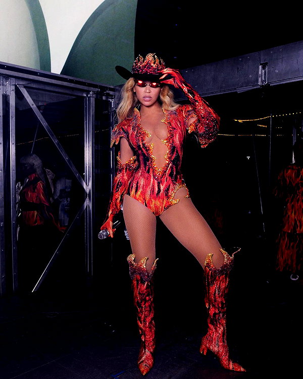 beyonce instagram image archive image