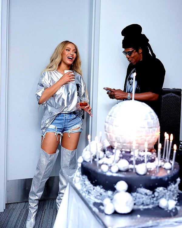 beyonce instagram image archive image