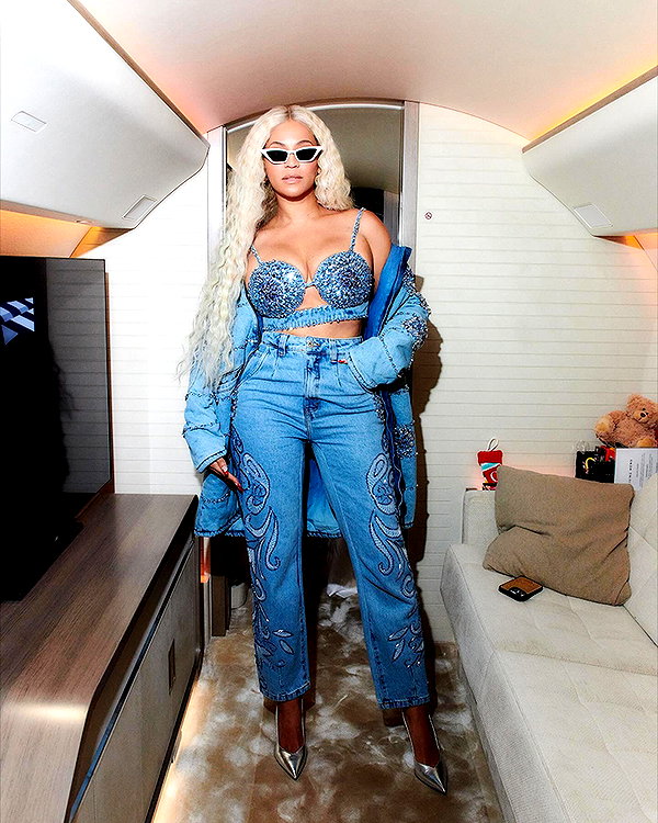 beyonce instagram image archive image