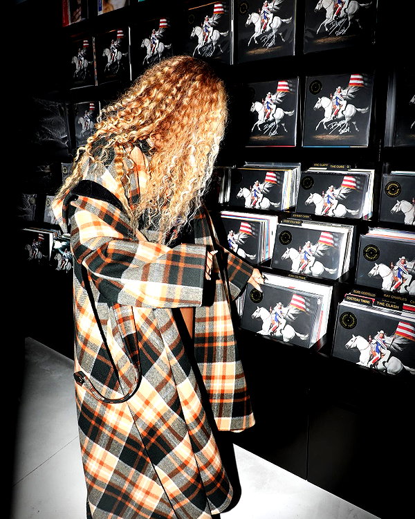 beyonce instagram image archive image