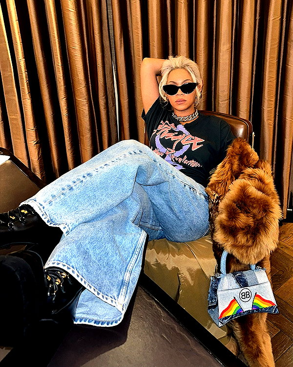 beyonce instagram image archive image