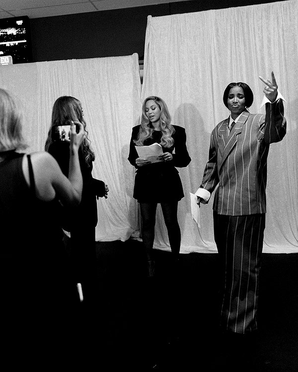 beyonce instagram image archive image
