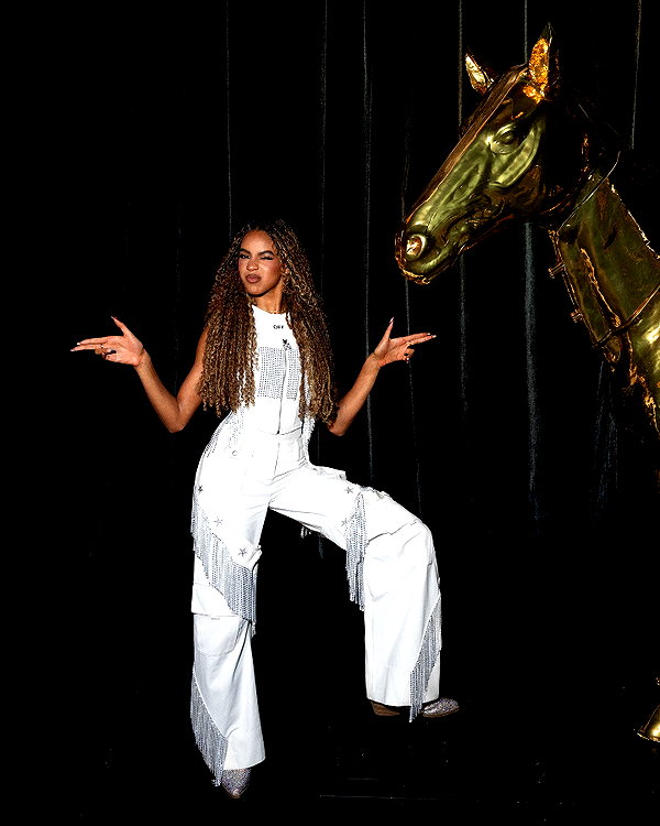 beyonce instagram image archive image