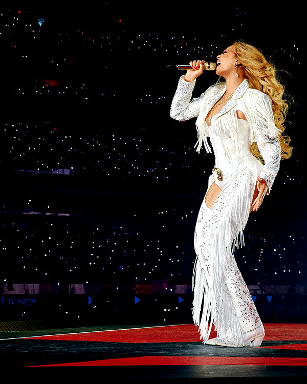 beyonce instagram image archive image