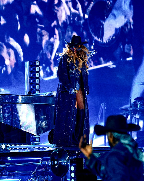 beyonce beyonce archive image