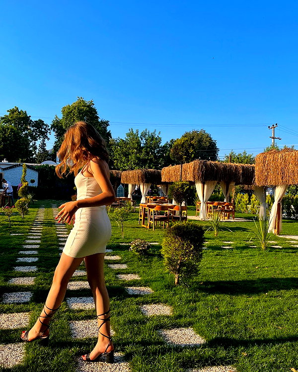 beyzapehlivanogluu instagram image archive image