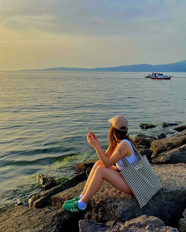 beyzapehlivanogluu instagram image archive image