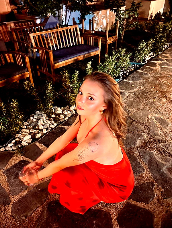 beyzapehlivanogluu instagram image archive image