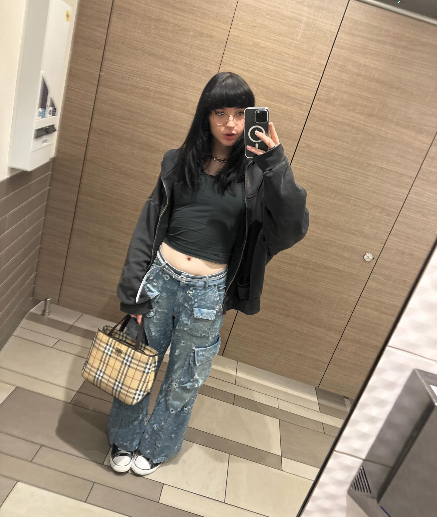 big_icky instagram image archive image