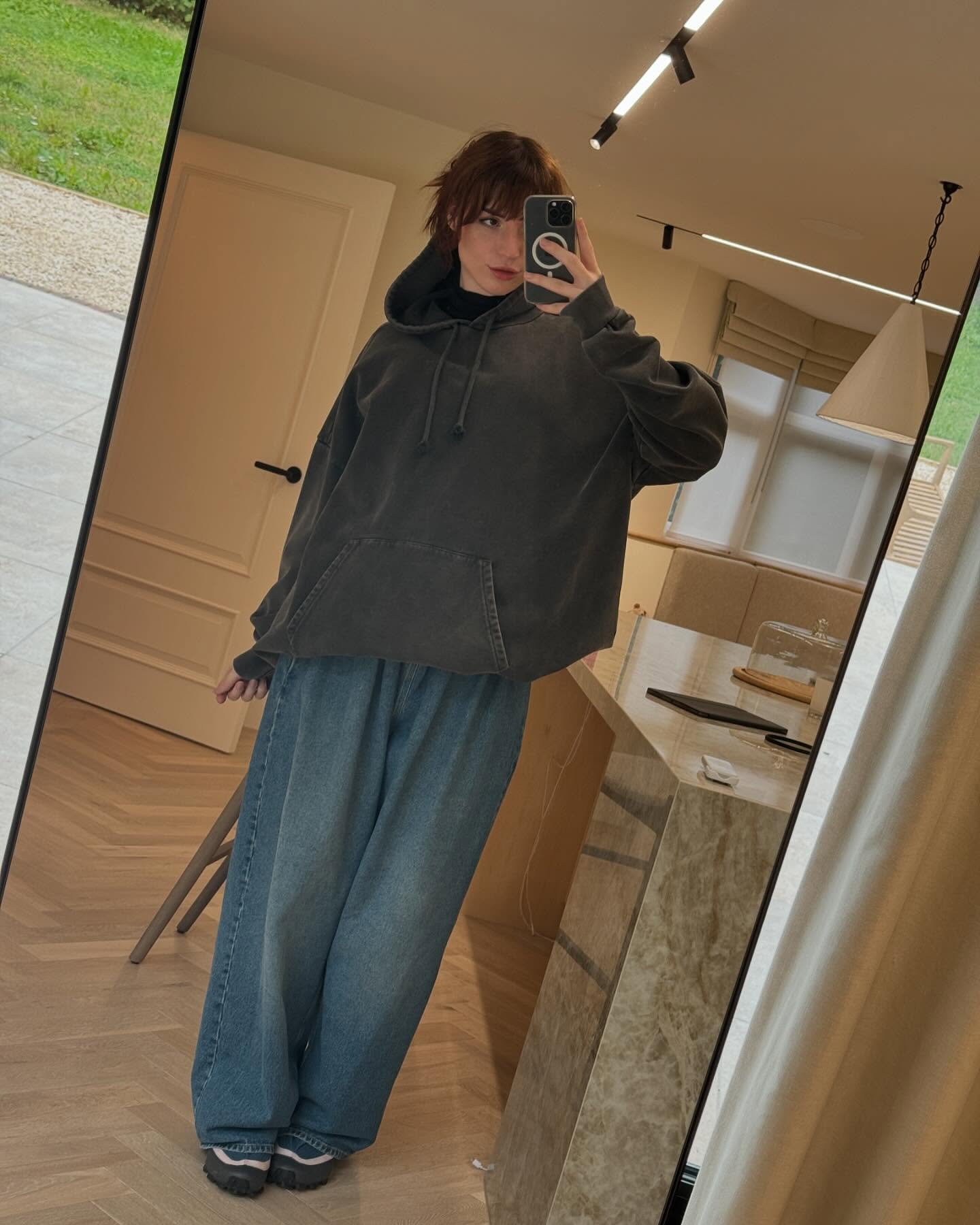 big_icky instagram image archive image