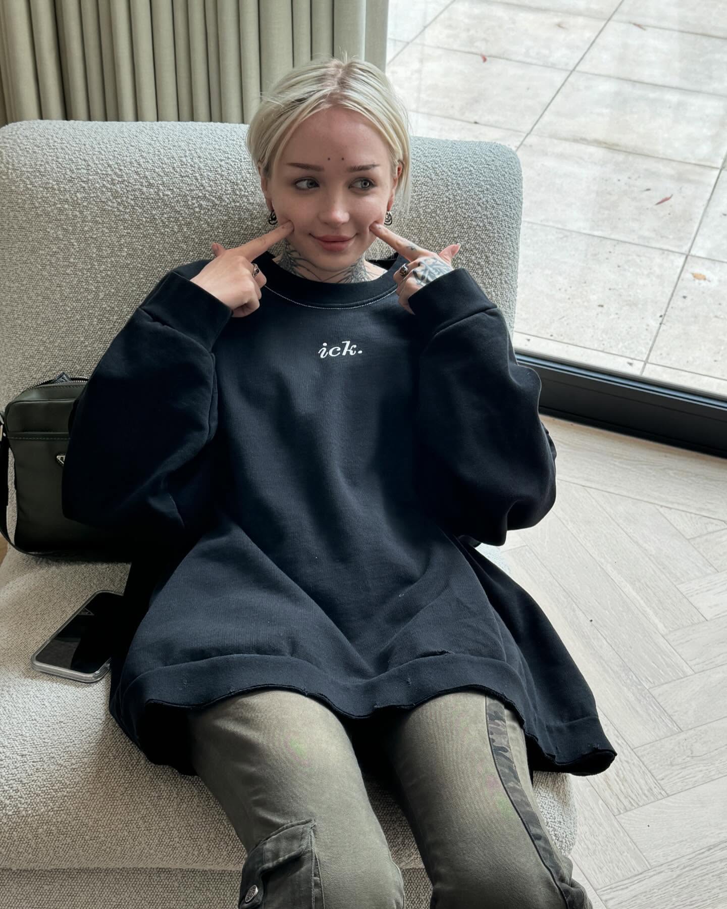 big_icky instagram image archive image