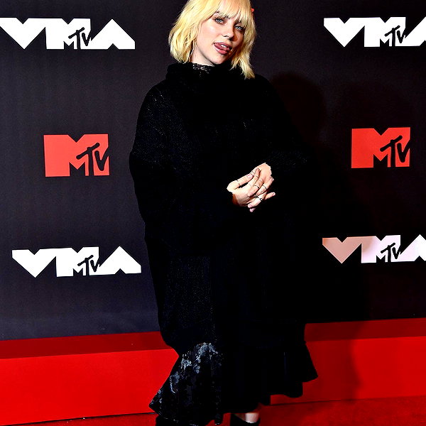 billieeilish instagram image archive image