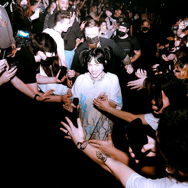 billieeilish instagram image archive image