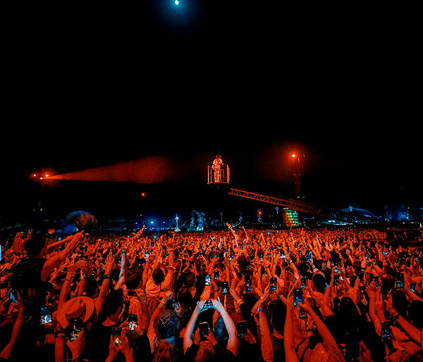 billieeilish instagram image archive image