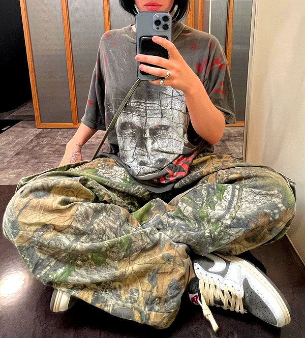 billieeilish instagram image archive image