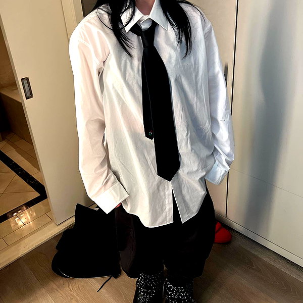 billieeilish instagram image archive image
