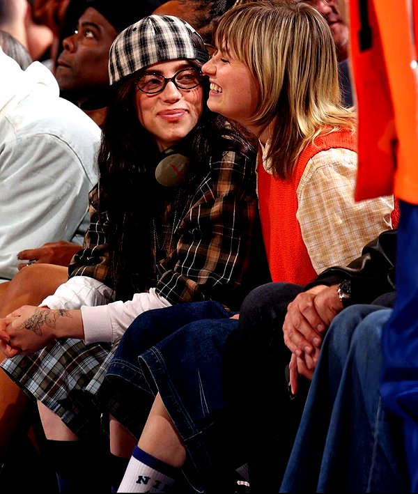 billieeilish instagram image archive image