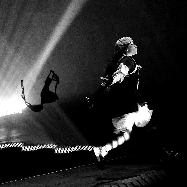 billieeilish instagram image archive image