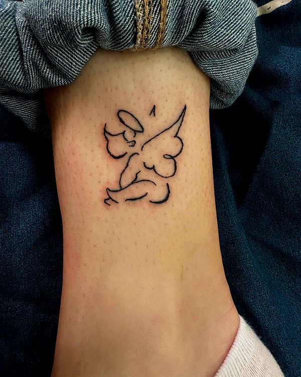 bitch_tattooist_17 instagram image archive image