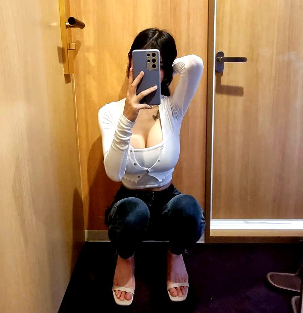 biya1024 instagram image archive image