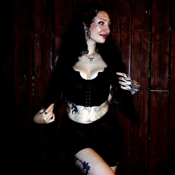 blackivy.xx instagram image archive image