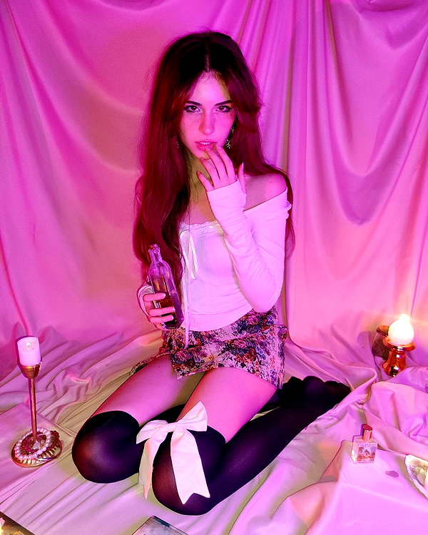 blossom_in_my_moonlight instagram image archive image
