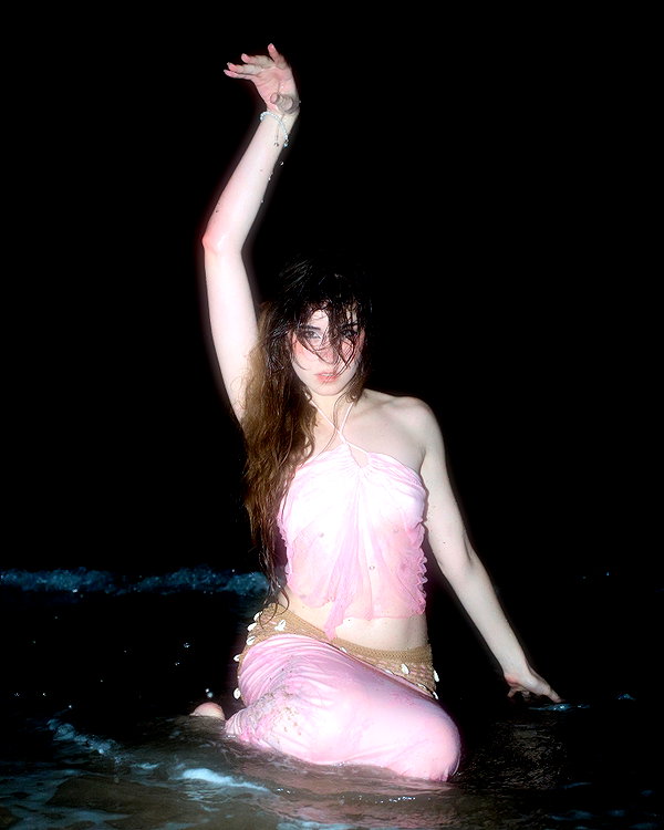 blossom_in_my_moonlight instagram image archive image