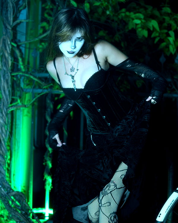 blossom_in_my_moonlight instagram image archive image