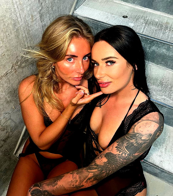bonnieblue instagram image archive image