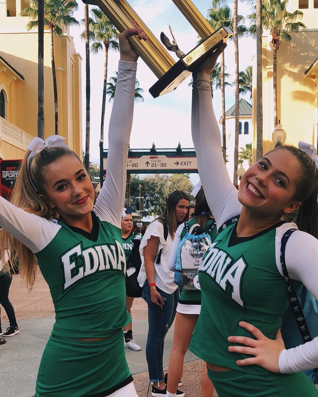 breckiehill instagram image archive image