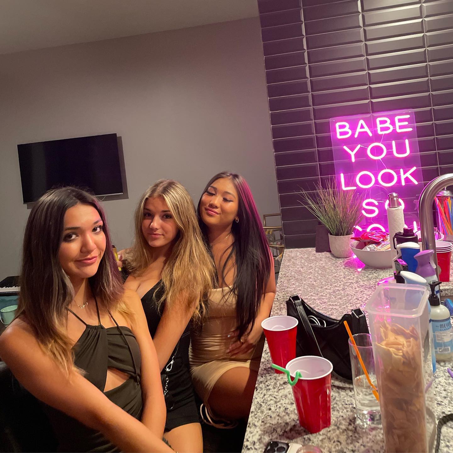 breckiehill instagram image archive image