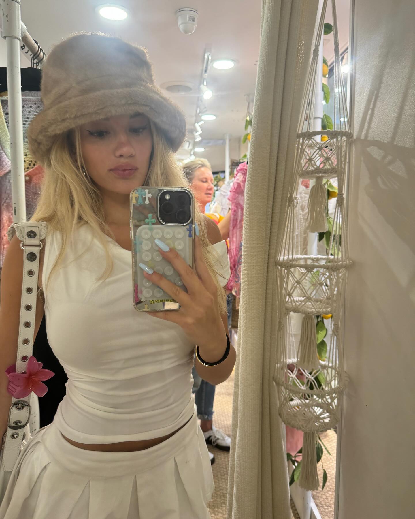 breckiehill instagram image archive image