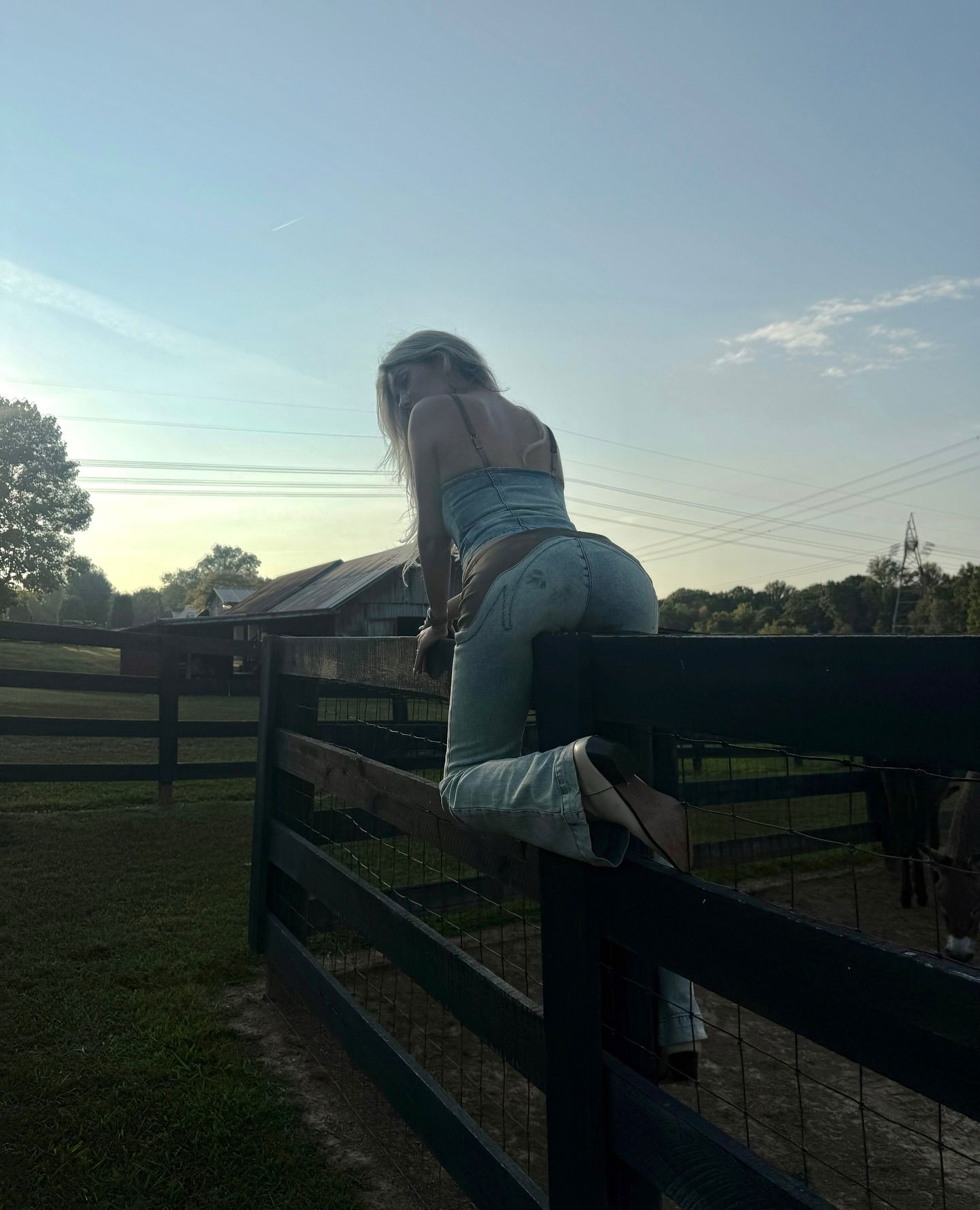 breckiehill instagram image archive image