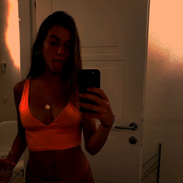 brillacomecamillaa instagram image archive image