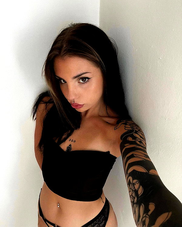 brookecaudery instagram image archive image