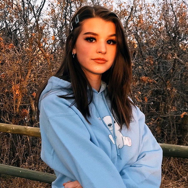 brookemonk instagram image archive image