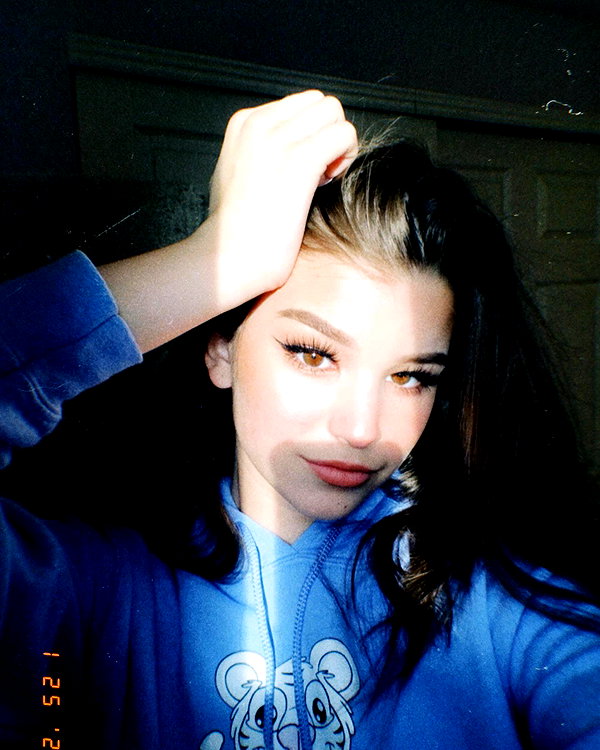 brookemonk instagram image archive image