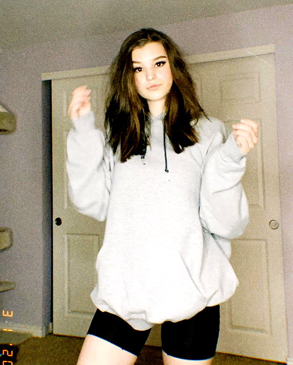brookemonk instagram image archive image