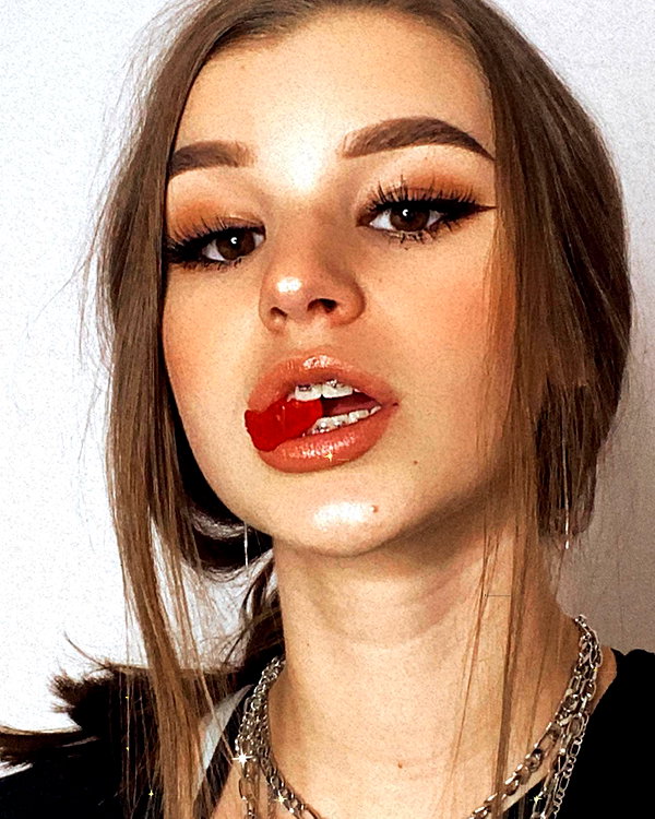 brookemonk instagram image archive image