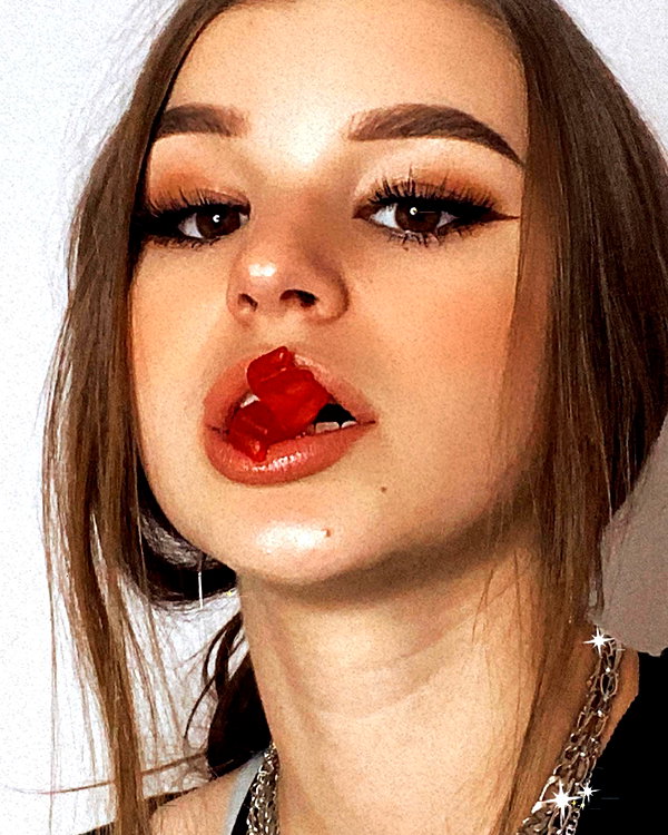 brookemonk instagram image archive image