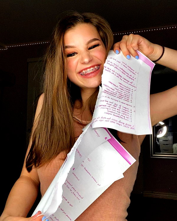 brookemonk instagram image archive image
