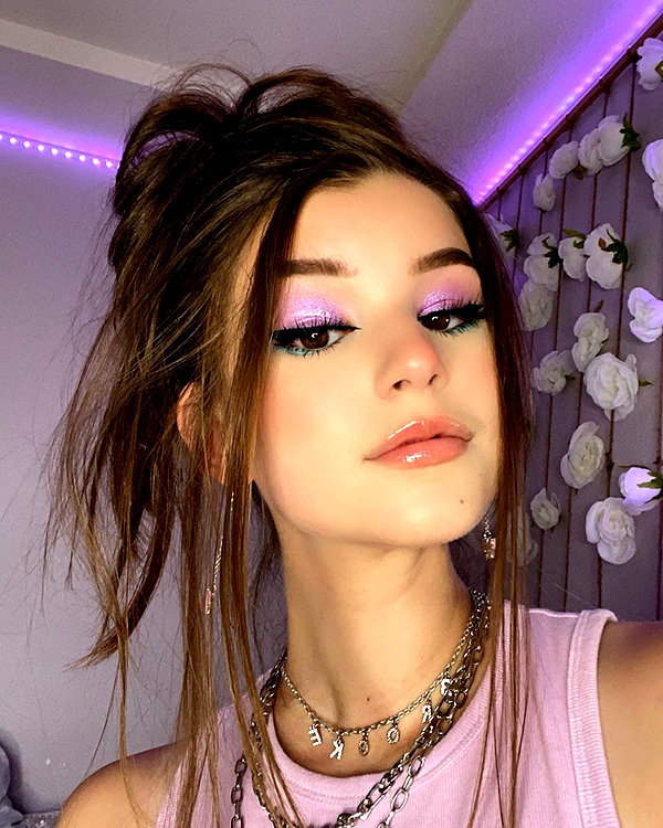brookemonk instagram image archive image