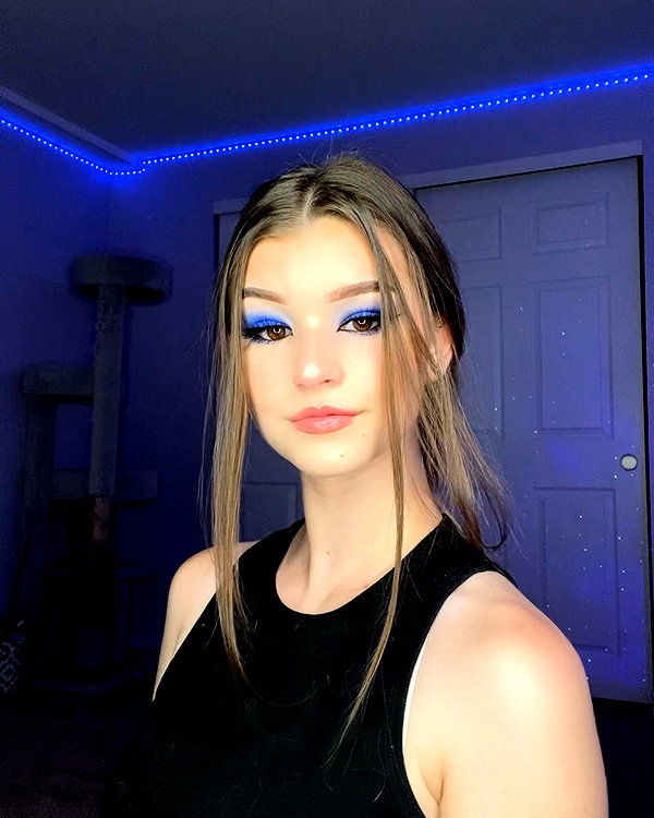 brookemonk instagram image archive image