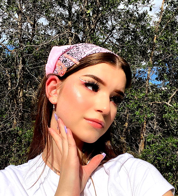 brookemonk instagram image archive image