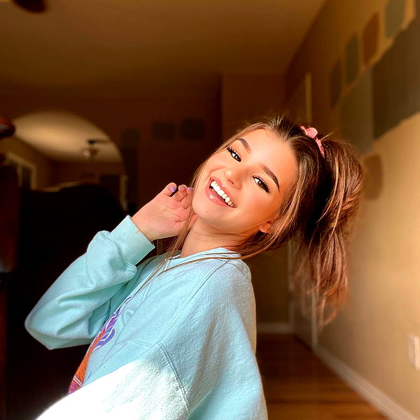 brookemonk instagram image archive image