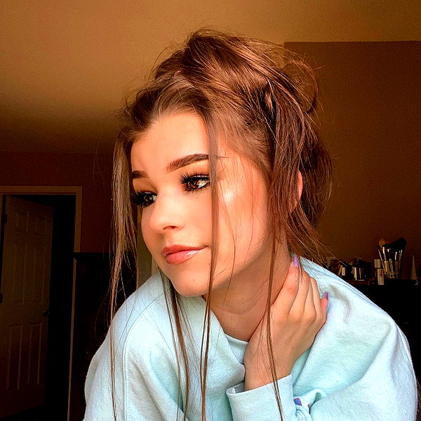 brookemonk instagram image archive image