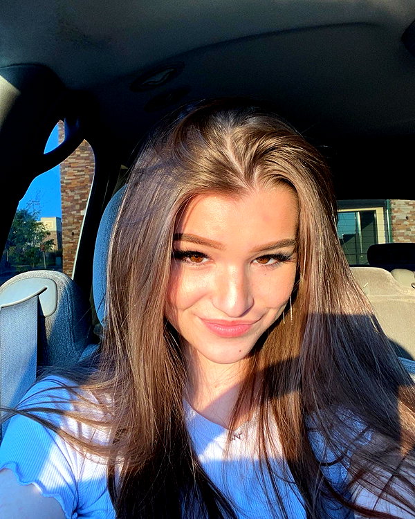 brookemonk instagram image archive image